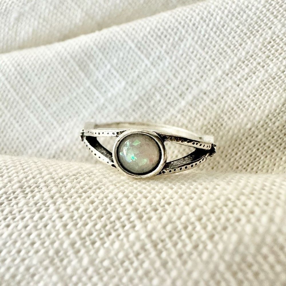Faux Opal casual ring 5.5